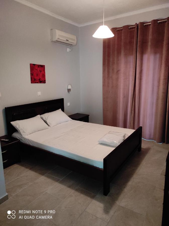 Tsanis Apartamento Párga Exterior foto